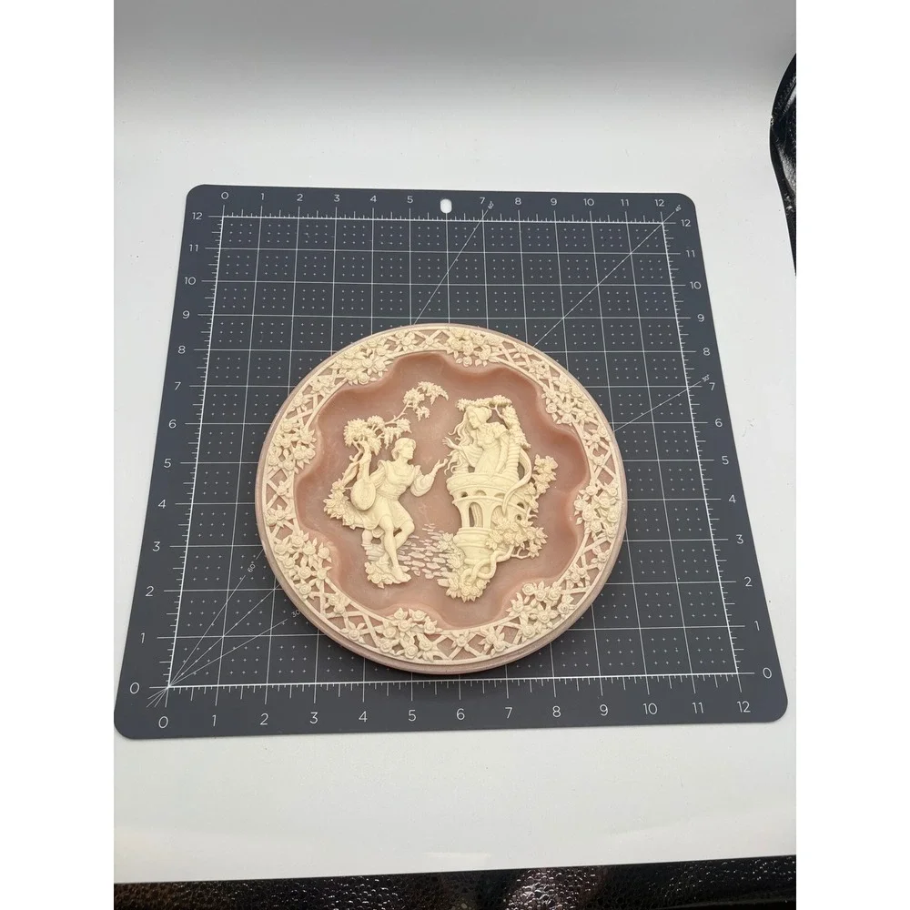 Incolay Studios Shakespearean Lovers Plate Set of 4 Rose Carnelian Roger Akers